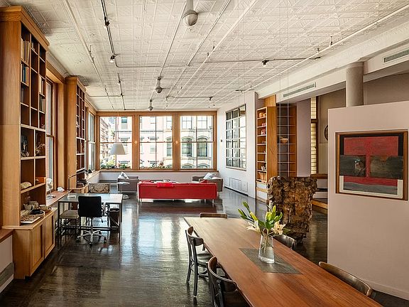 3rd image of 39 Crosby St APT 3N