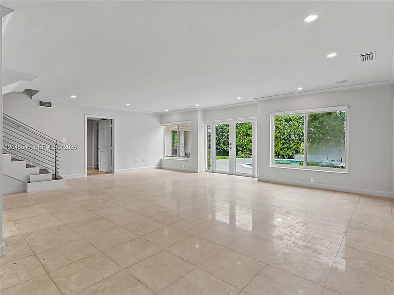 651 S Mashta Dr — Photo 56