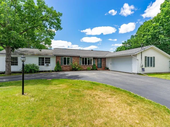 5 Westview Street, Augusta, ME 04330
