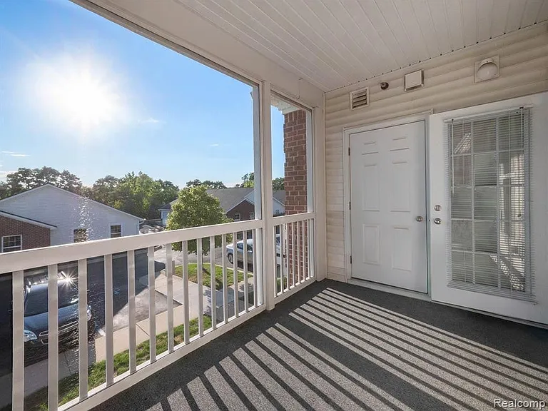964 W Summerfield Glen Cir #17 — Photo 26