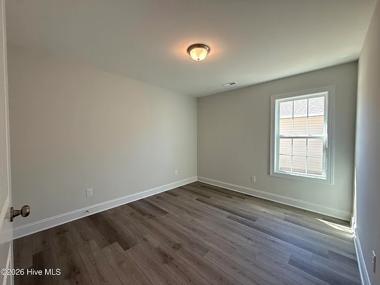 1019 Croaker Ct — Photo 20