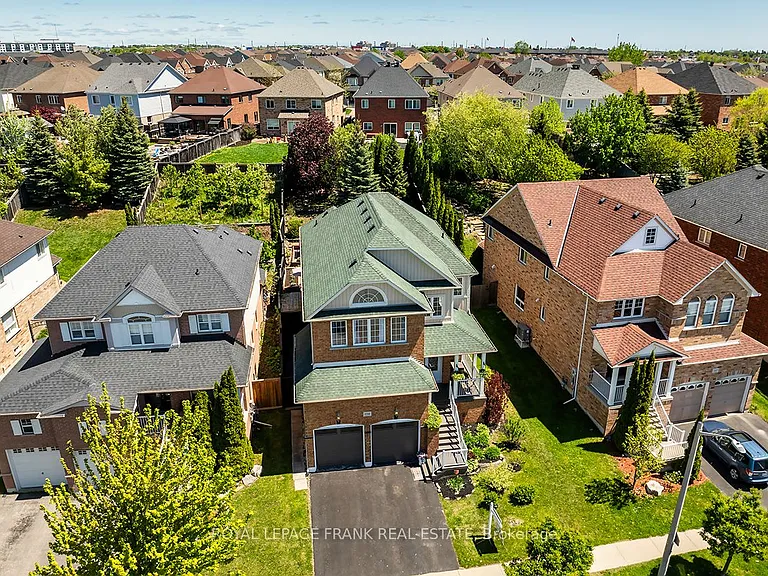 1533 Clearbrook Dr — Photo 1