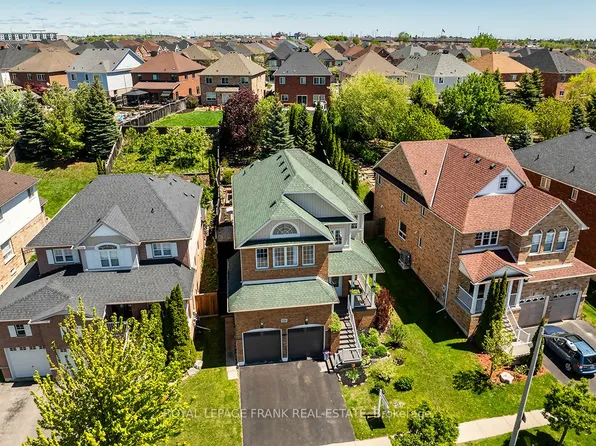 1533 Clearbrook Dr, Oshawa, ON L1K 2P6