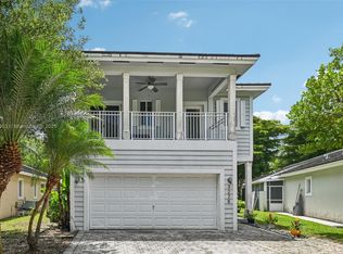 3228 SE 3rd Dr, Homestead, FL 33033