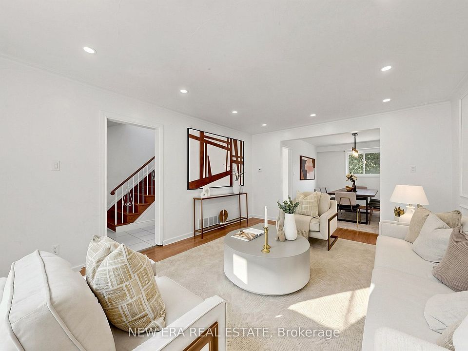 1st image of 246 Grandravine Dr