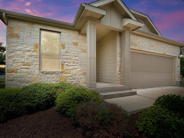 10012 Epic Knoll Dr — Photo 31