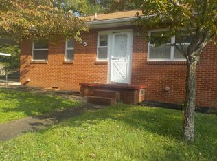 105 Marion Rd, Oak Ridge, TN 37830