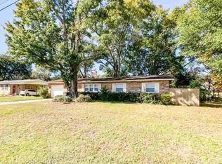 3256 Creighton Rd, Pensacola, FL 32504