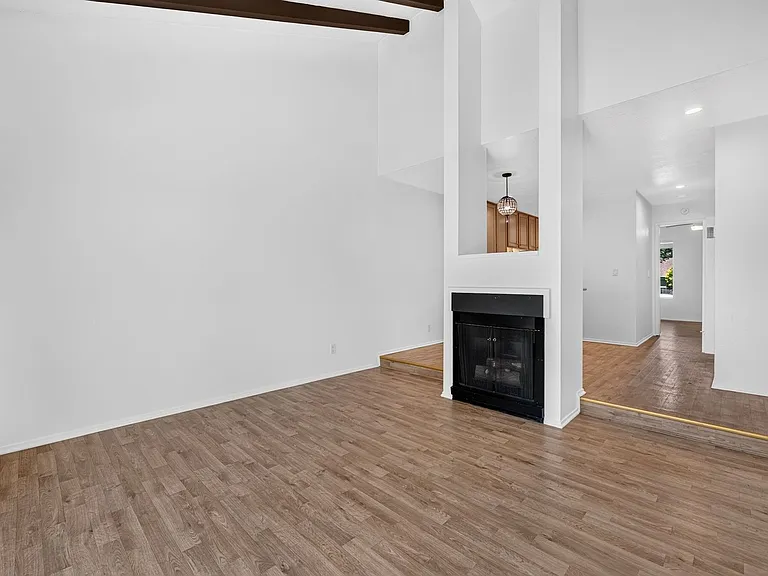 2562 Walnut Blvd #56 — Photo 4