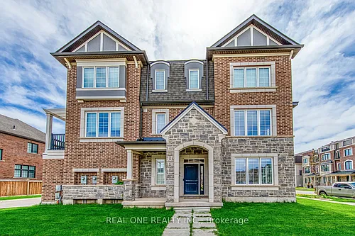 1402 Lakeport Cres Photo 1