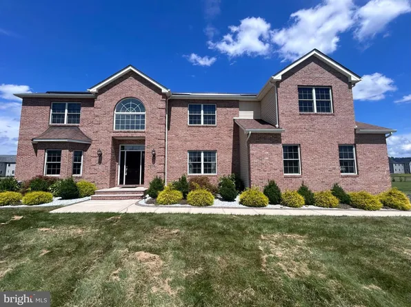 140 Hankins Rd, Hightstown, NJ 08520