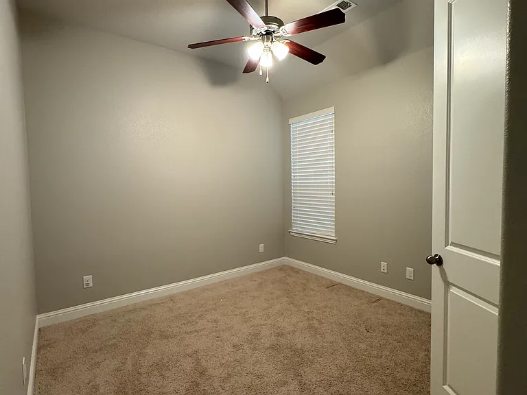 6705 Bermuda Ave — Photo 17