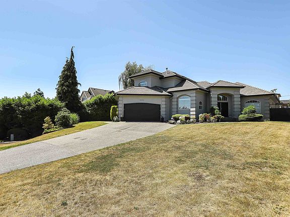 3rd image of 5777 Kettle Cres W