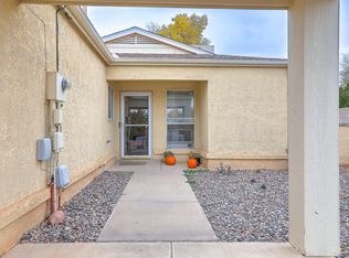 1062 Cactus Dr NE, Rio Rancho, NM 87144