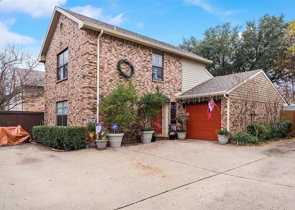 1st image of 3438 Briaroaks Dr