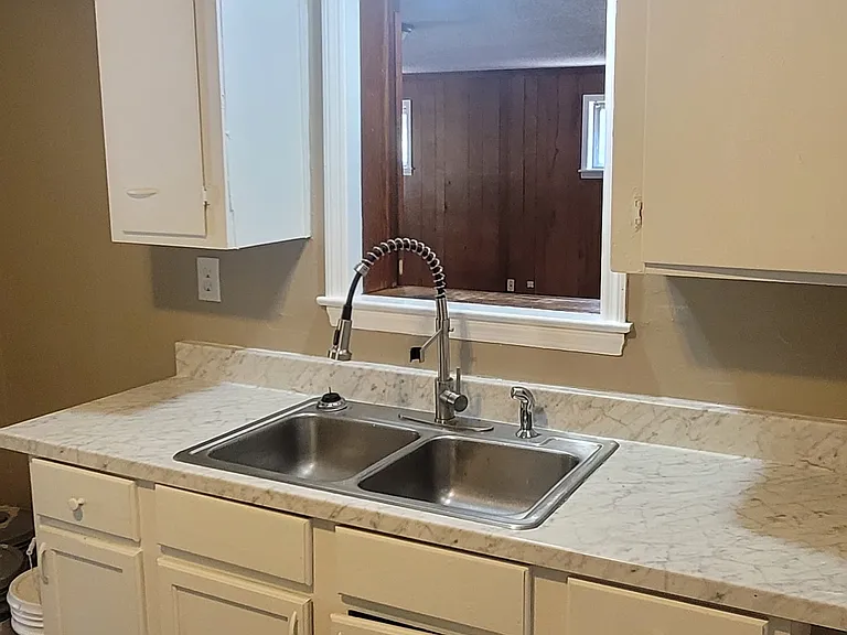 4011 Mountain Terrace St — Photo 4