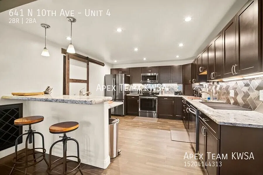 Furnished or Unfurnished 2br/2ba loft near Downtown! Available in February! — Photo 3
