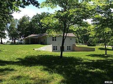 625 Seville Dr Mount Vernon Il 62864 Zillow