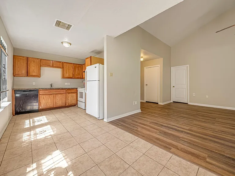 3111 Overcross Dr — Photo 9