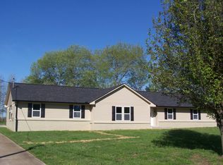 190 Thompson Dr, Minor Hill, TN 38473