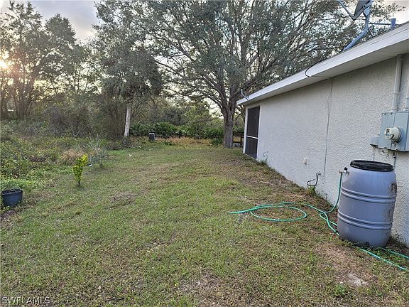 3rd image of 1521 McKinley Ave