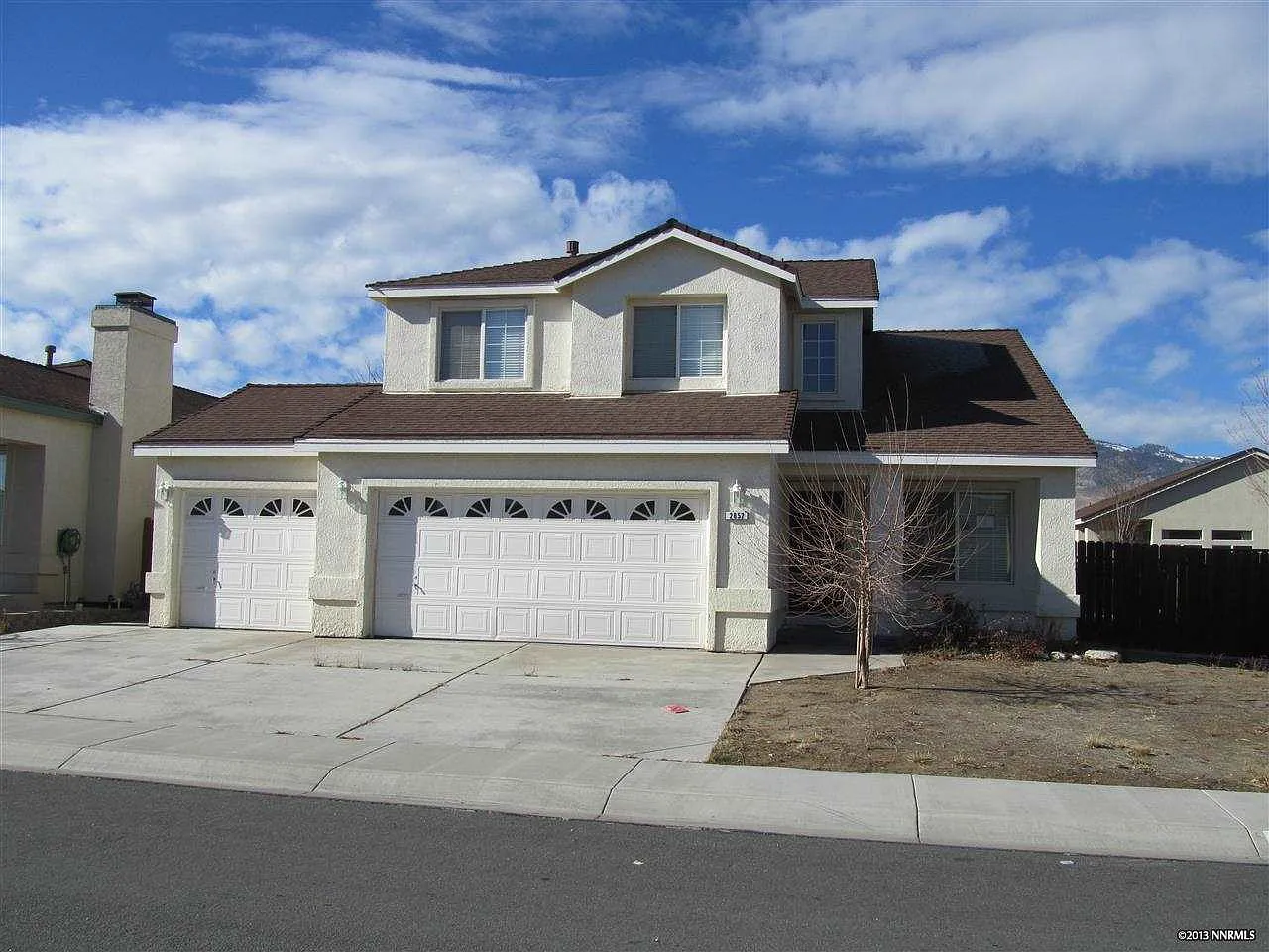 2852 Crossridge Dr photo 1
