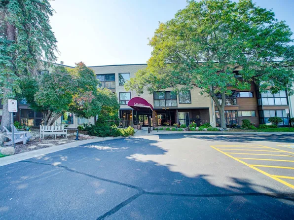 2495 Canabury Dr APT 134, Little Canada, MN 55117