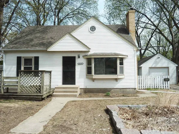 6114 Dupont Ave N, Brooklyn Center, MN 55430