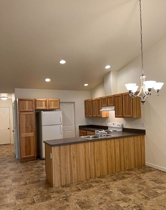 1st image of 196 Jackson Peak Dr
