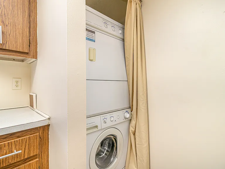 3135 Shady Dell Ln — Photo 11