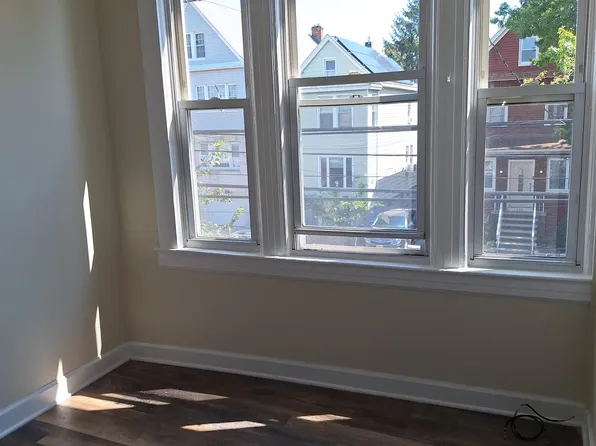 589 Avenue A image 11 of 13