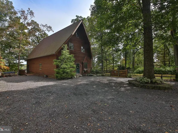 127 Bavington Rd, Perkiomenville, PA 18074
