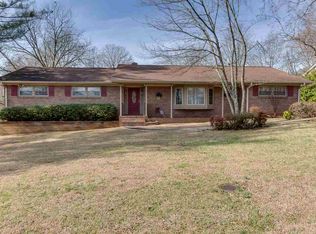 1 Vista Dr, Greenville, SC 29617