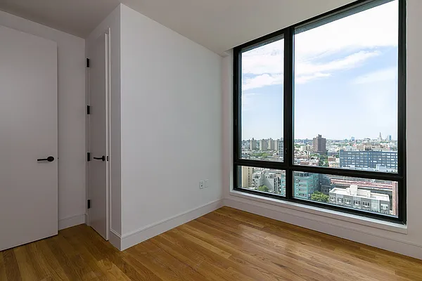 Rented by Nooklyn NYC LLC | media 74