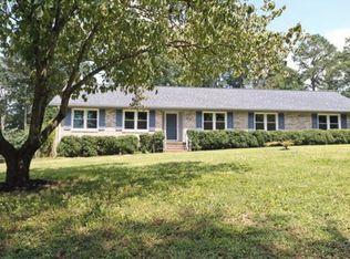 611 Pine Hill Dr, Boiling Springs, SC 29316