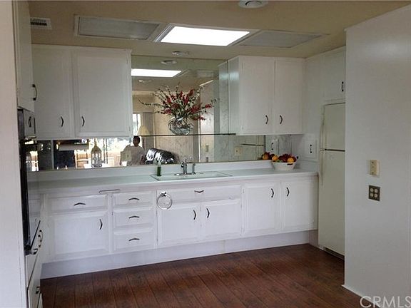 Kitchen with new counter top