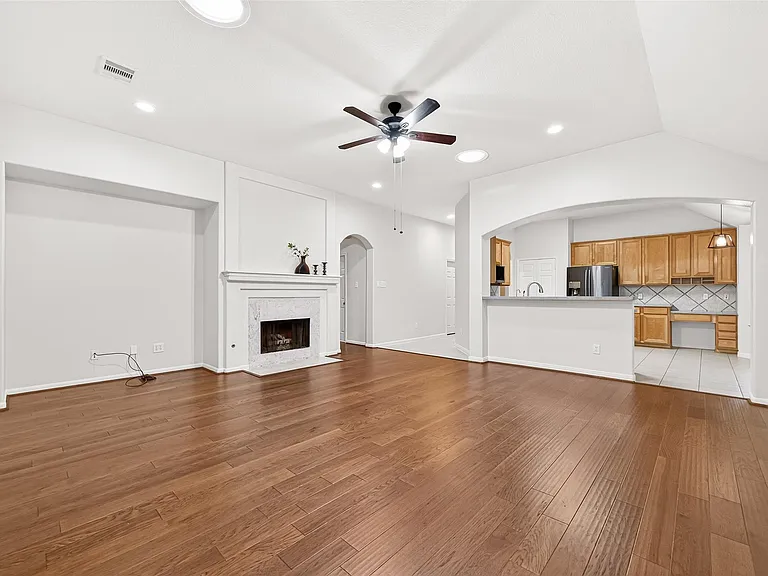 94 S Regan Mead Cir — Photo 15