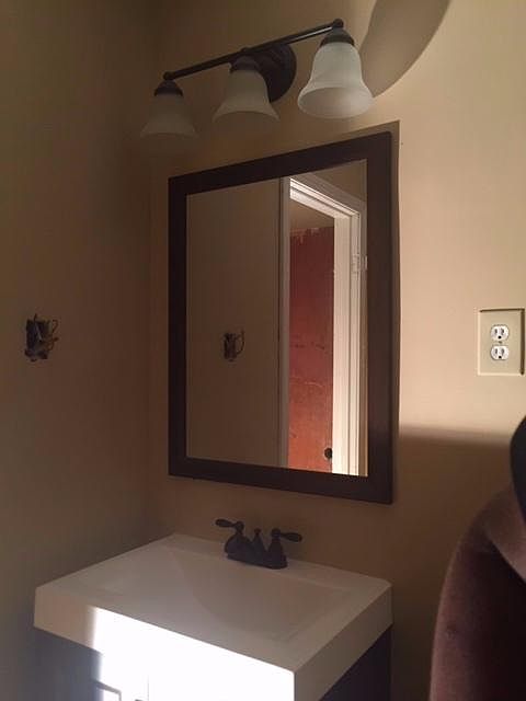 2nd image of 636 Stephens Pl
