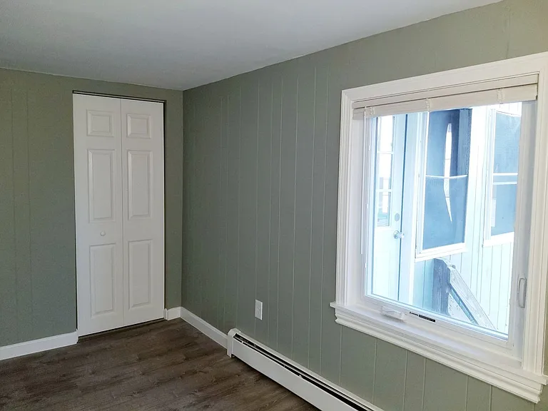 64 South St — Photo 12
