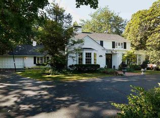 3315 Landstrom Rd, Rockford, IL 61107