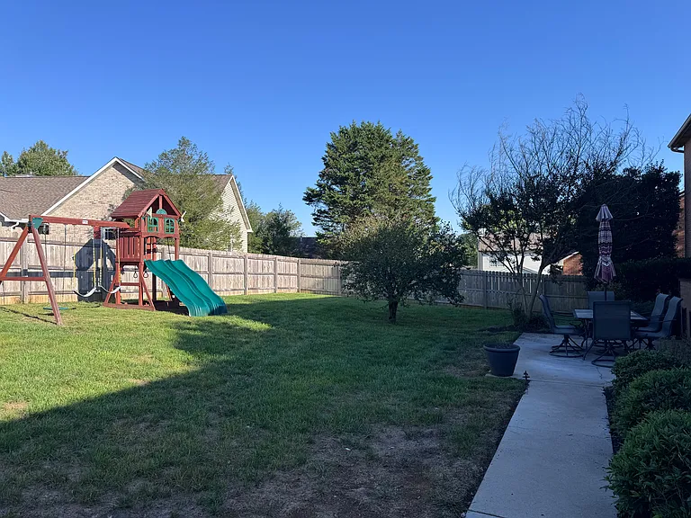 7712 Windwood Dr — Photo 21