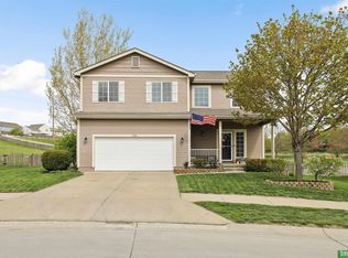 19168 W St, Omaha, NE 68135