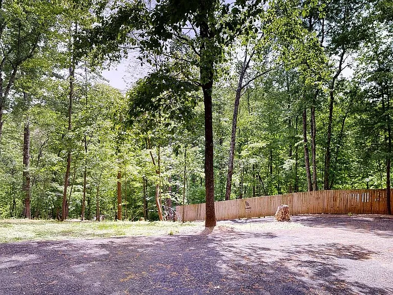 1709 Floyd Way — Photo 3