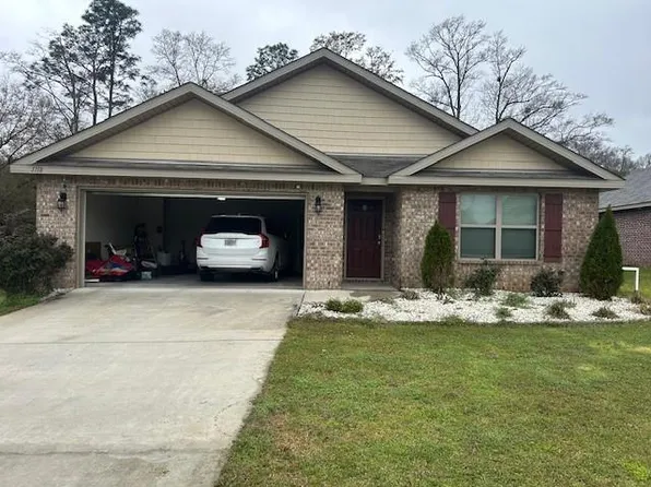 1718 Calgary Dr W, Mobile, AL 36695