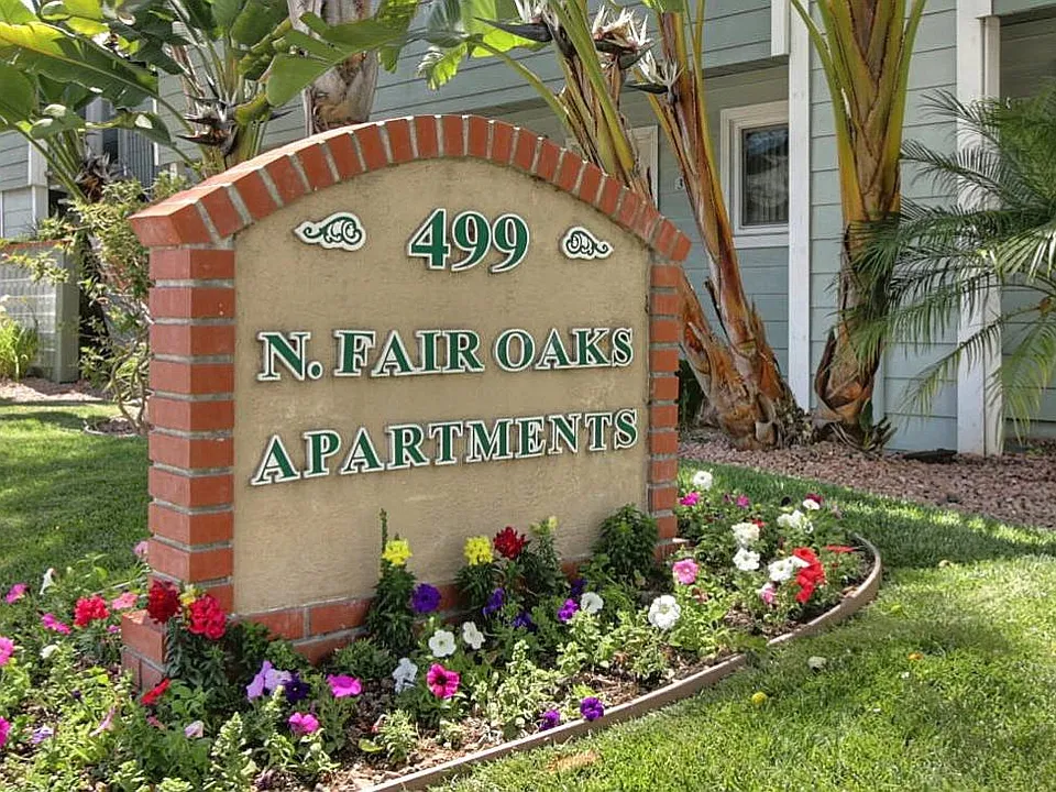 499 N Fair Oaks Ave #11