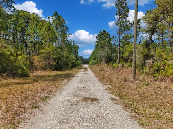  SW 123rd Ct, Cedar Key, FL 32625