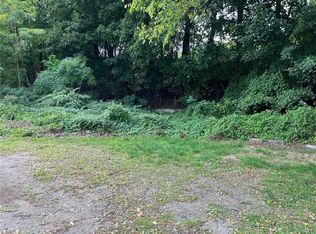 41 Beach Rd, Stony Point, NY 10980