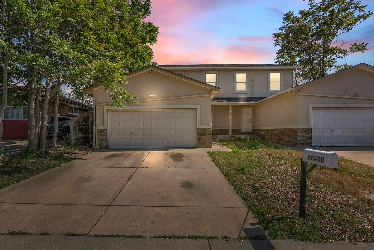 Front Sunset - 6240 E 64th Pl #A