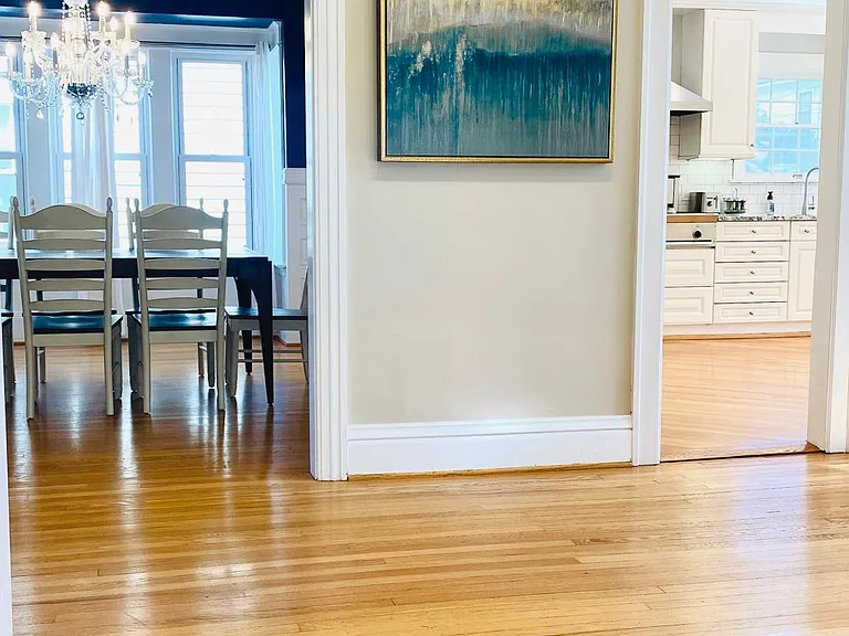 320 Berkeley St — Photo 8