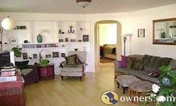 Lliving room